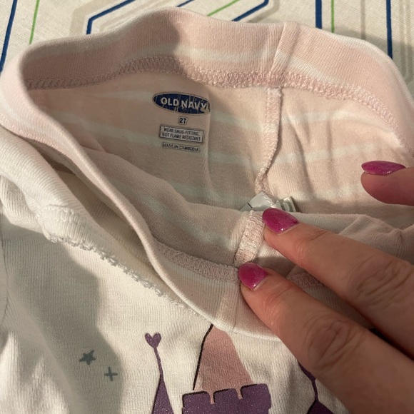 Pajama set - Picture 4 of 4